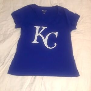 𝅺4 Her Kansas City Royals graphic tee
